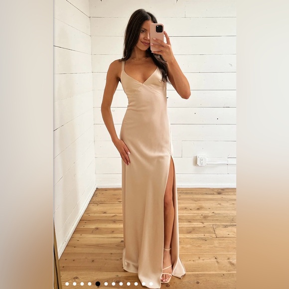 NWOT Show Me Your Mumu Anderson Maxi Dress - Picture 3 of 6